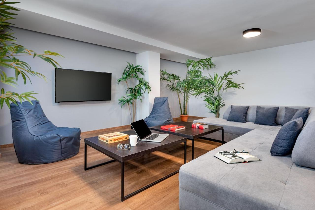 Filopappou Hill Suites By Athens Stay Bagian luar foto