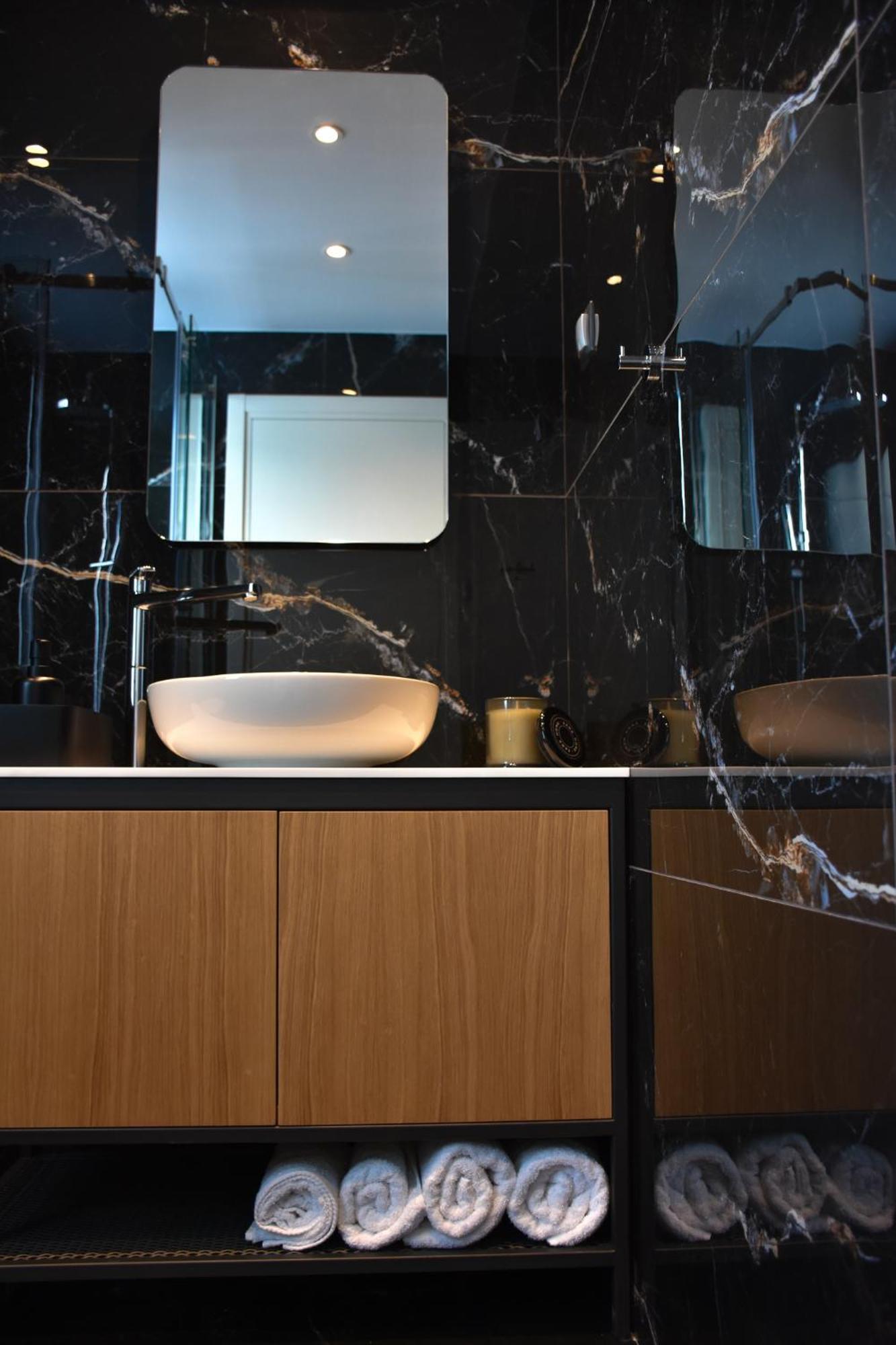 Filopappou Hill Suites By Athens Stay Bagian luar foto